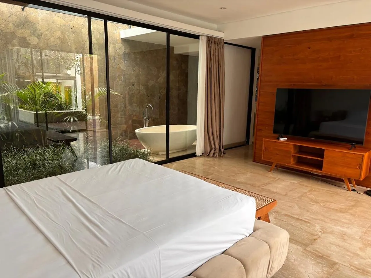 Uma Breeze Villas Canggu