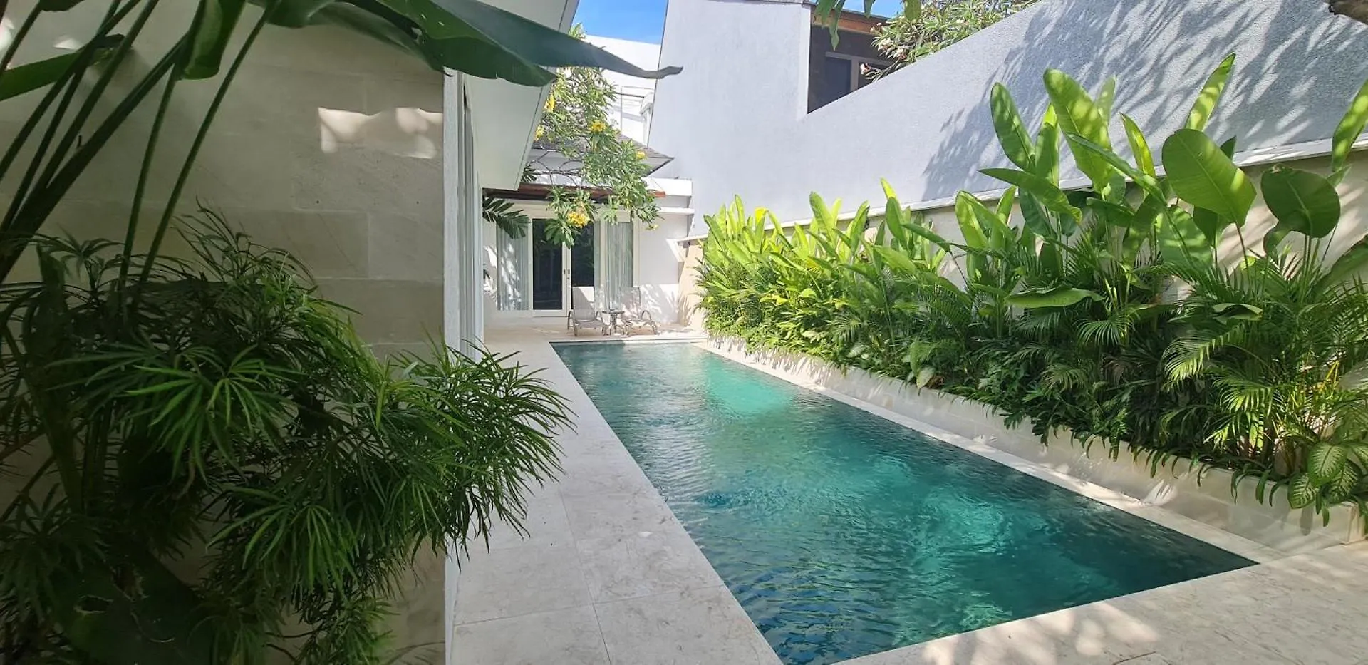 Uma Breeze Villas Canggu   Canggu (Bali)